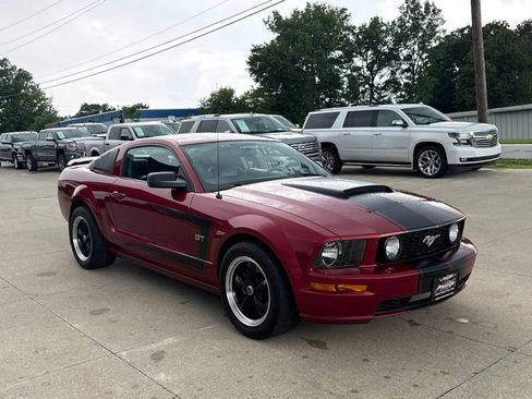 Used 2007 Ford Mustang GT Premium RWD image 14