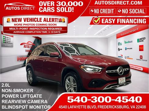 Used 2021 Mercedes-Benz GLA 250 4MATIC w/ Premium Package image 1