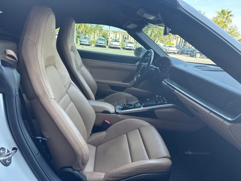 Used 2020 Porsche 911 Carrera S RWD image 7