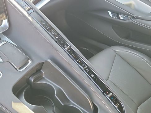 Certified 2023 Chevrolet Corvette Stingray Coupe w/ 1LT image 17