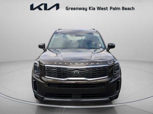 Used 2021 Kia Telluride S FWD image 2