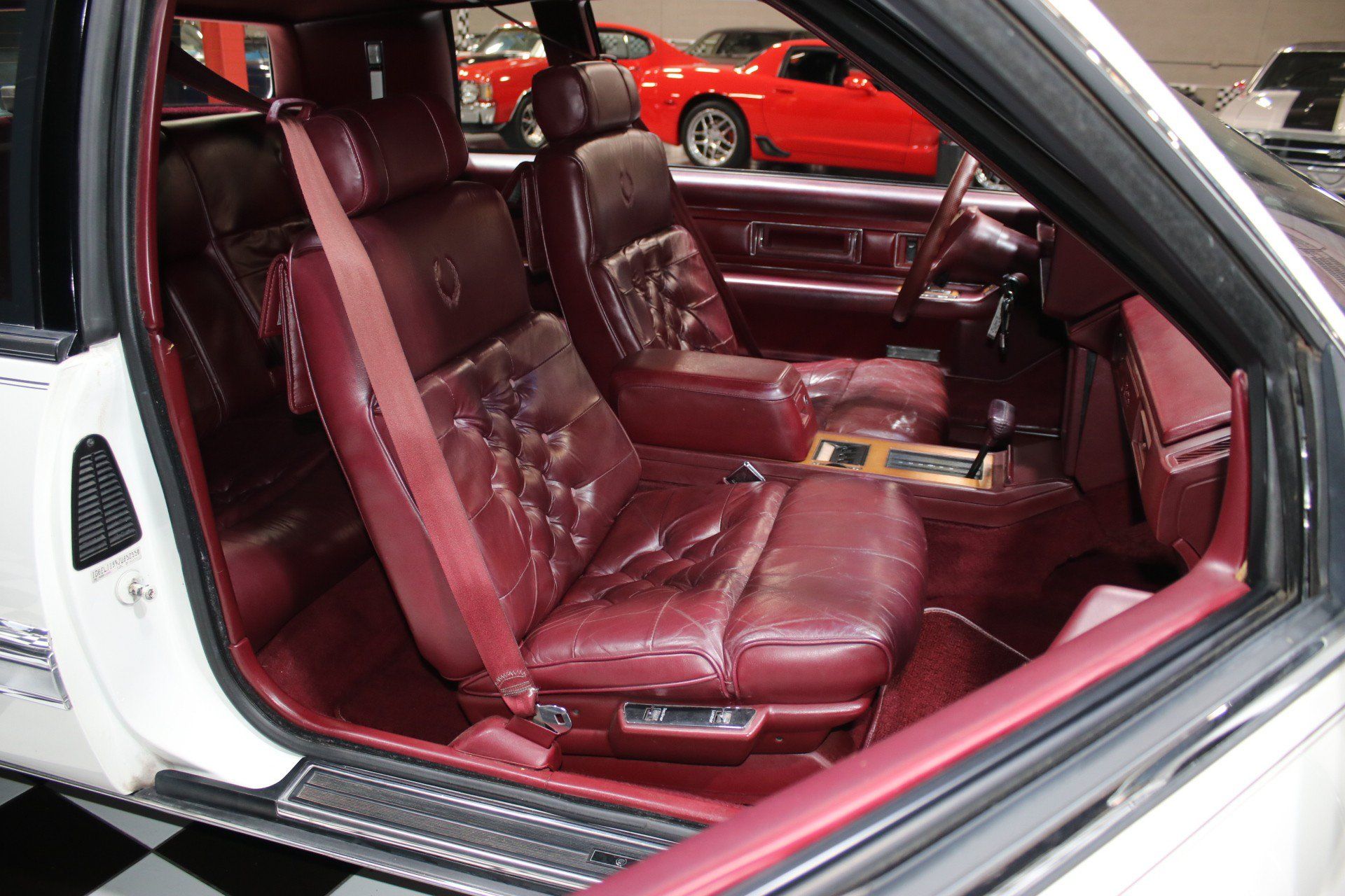 Used 1988 Cadillac Eldorado Coupe FWD image 38
