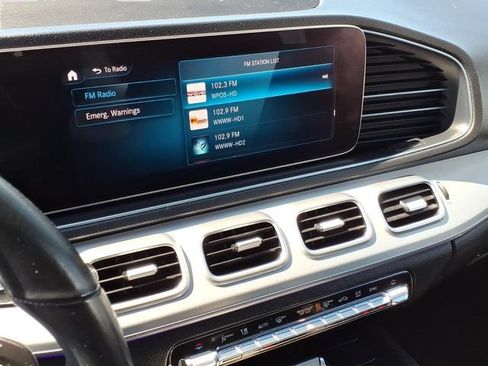 Used 2020 Mercedes-Benz GLE 350 4MATIC image 25