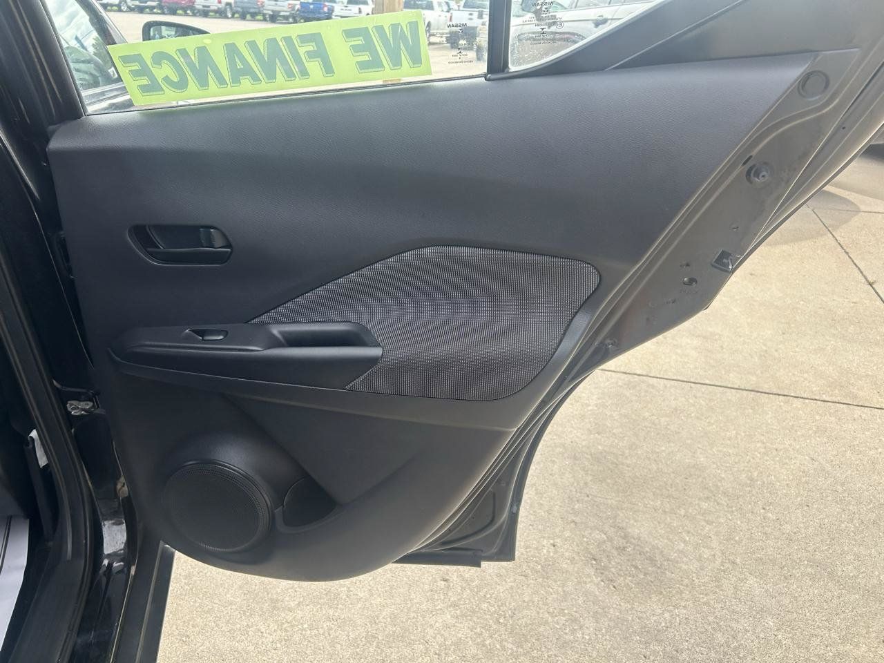 Used 2019 Nissan Kicks S FWD image 15
