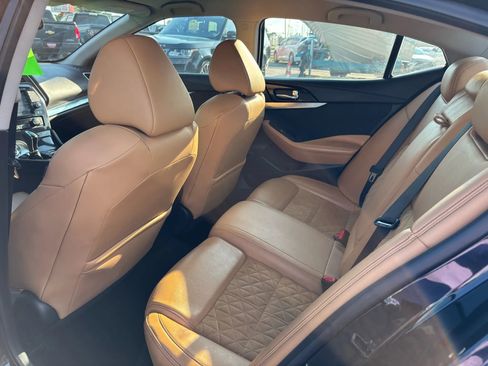 Used 2016 Nissan Maxima SR image 13