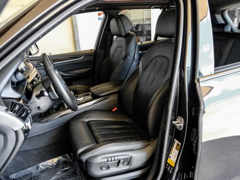 Used 2018 BMW X5 xDrive50i image 28