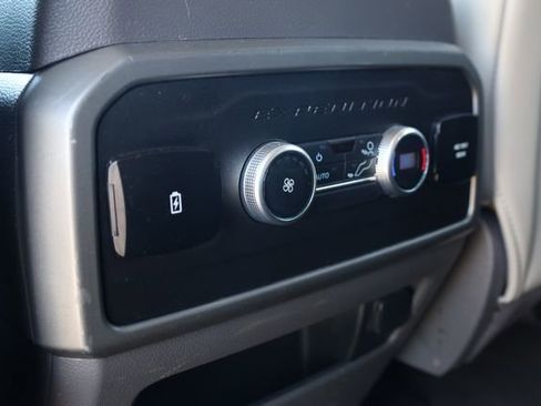 Used 2021 Ford Expedition Max XLT image 29
