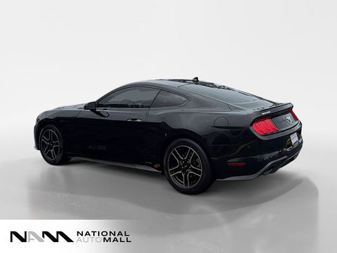 Used 2020 Ford Mustang Premium RWD image 3