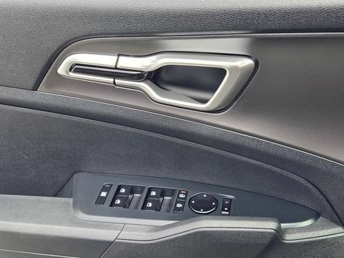 New 2026 Kia Sportage LX w/ LX Convenience Package FWD image 15