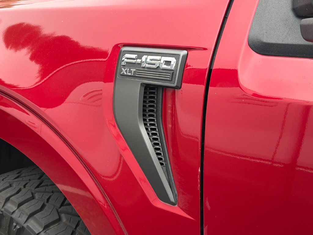 Used 2021 Ford F150 XLT w/ Equipment Group 302A High AWD/4WD image 10