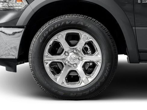Used 2017 RAM 1500 Laramie w/ Convenience Group AWD/4WD image 14