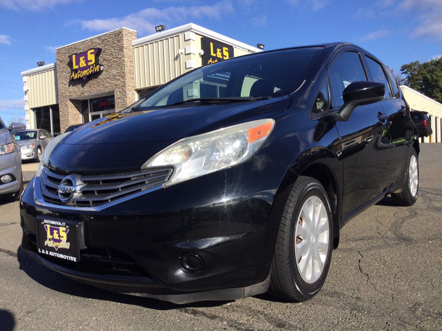 Used 2015 Nissan Versa Note S Plus FWD image 2