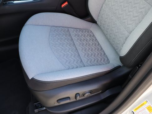 Used 2022 Chevrolet Equinox LT FWD image 17