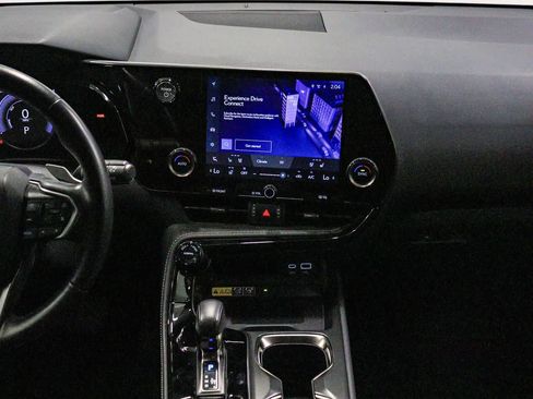 Used 2024 Lexus NX 350h AWD image 14