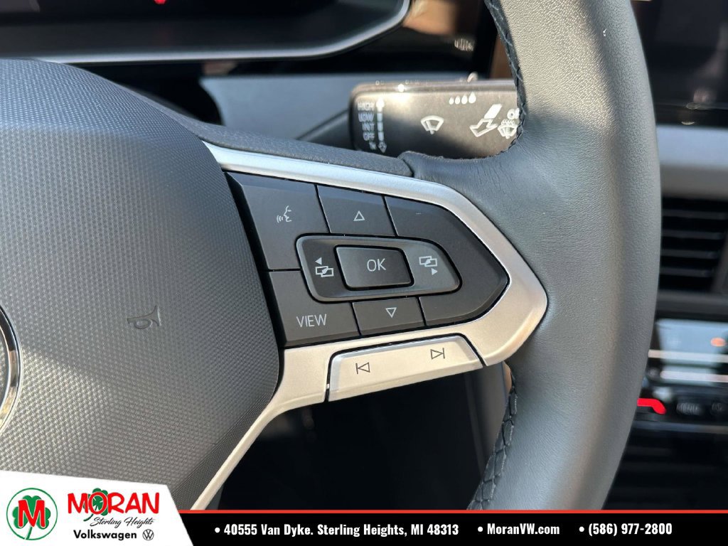 Used 2026 Volkswagen Jetta SE FWD image 23