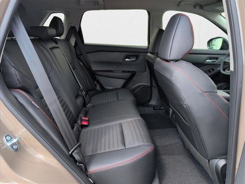 New 2026 Nissan Rogue Rock Creek image 20