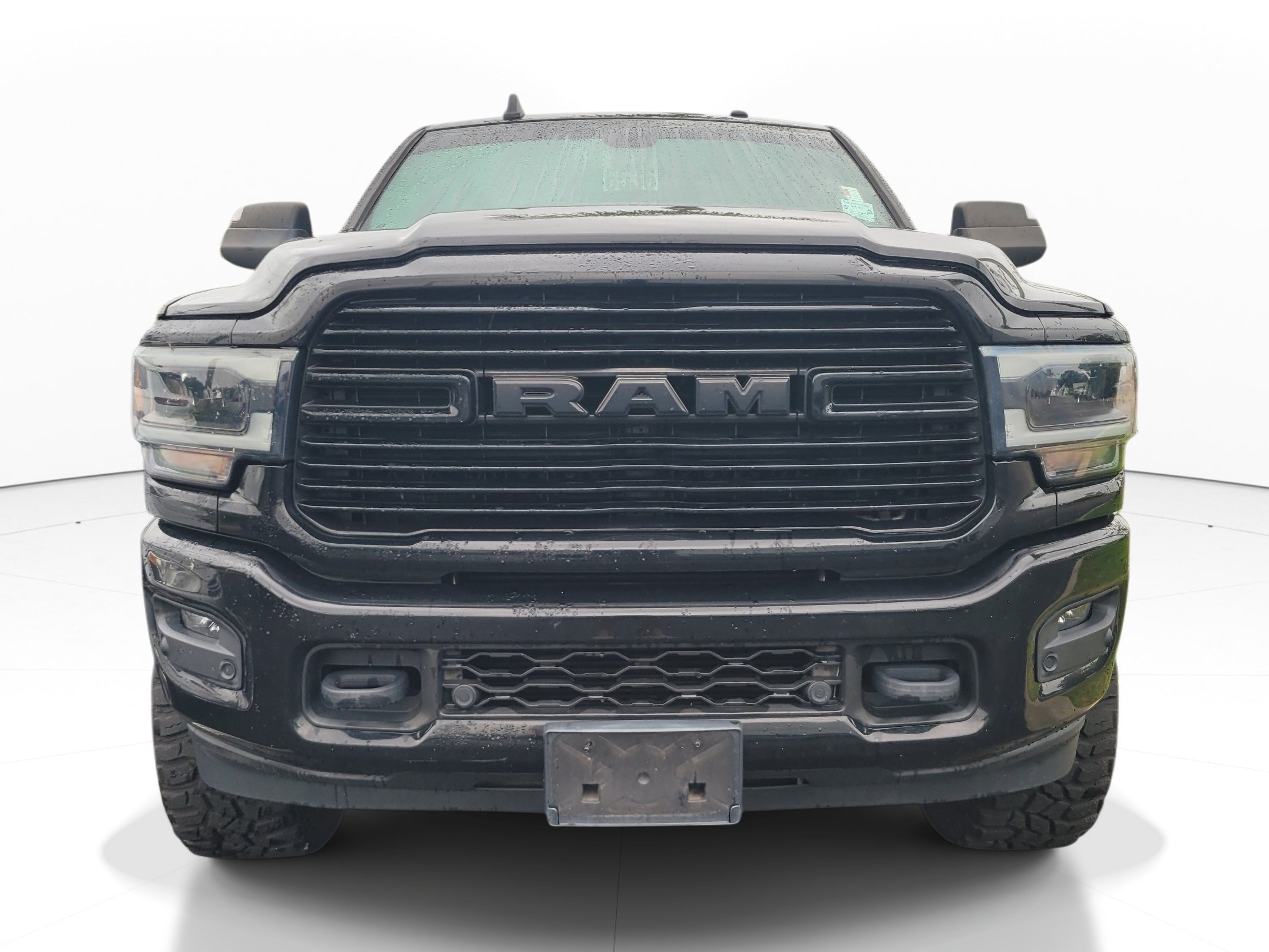 Used 2021 RAM 2500 Laramie w/ Night Edition AWD/4WD image 2