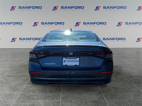 Used 2023 Honda Accord EX image 4