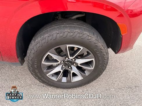 Used 2024 Chevrolet Tahoe Z71 w/ Luxury Package AWD/4WD image 20