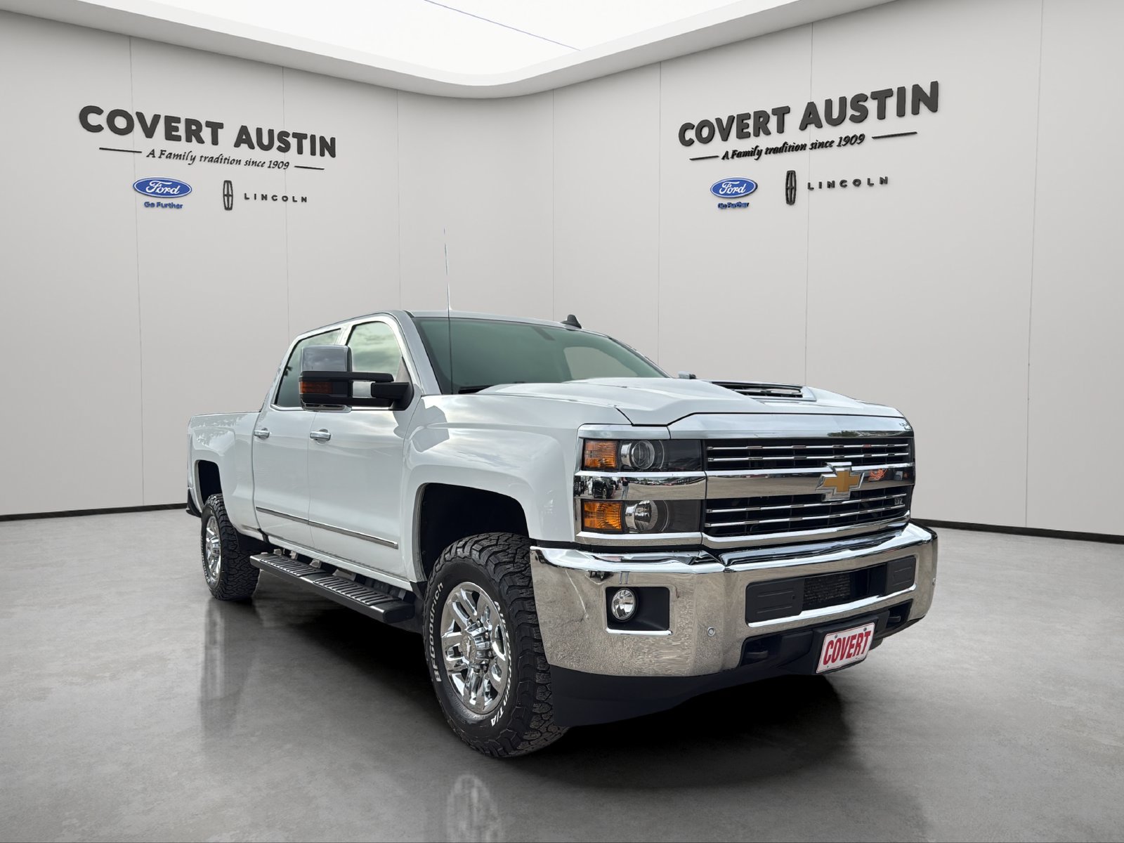 Used 2019 Chevrolet Silverado 2500 LTZ w/ Duramax Plus Package AWD/4WD image 7