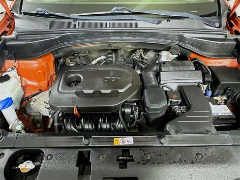 Used 2018 Hyundai Santa Fe Sport w/ 2.4L Tech Package 04 image 8