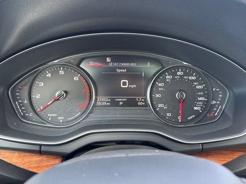 Used 2023 Audi Q5 2.0T Premium w/ Convenience Package AWD/4WD image 20