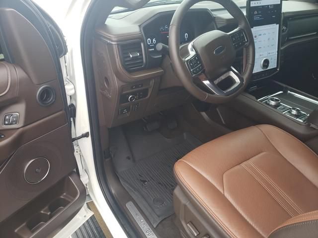 Used 2024 Ford Expedition Max King Ranch AWD/4WD image 12