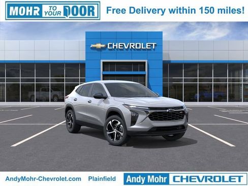 New 2026 Chevrolet Trax RS FWD image 2