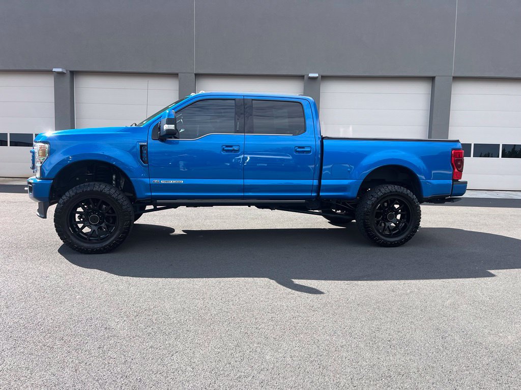 Used 2021 Ford F350 Platinum w/ FX4 Off-Road Package AWD/4WD image 4