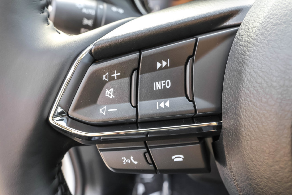 Used 2025 MAZDA CX-5 AWD 2.5 S w/ Select Package image 19