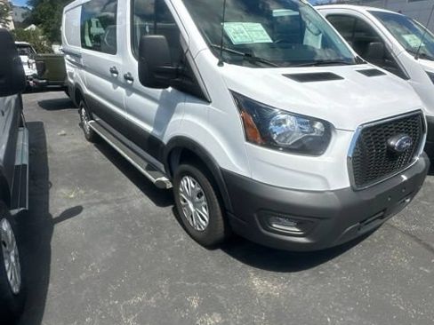 Used 2025 Ford Transit 250 Low Roof w/ Exterior Upgrade Package RWD image 3