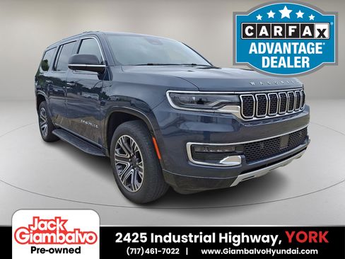 Used 2023 Jeep Wagoneer Series II AWD/4WD image 1