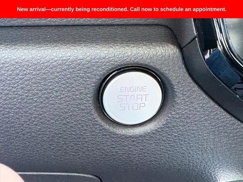 Used 2026 Kia Carnival SX Prestige image 15