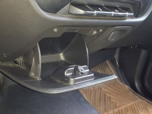 Used 2016 Chevrolet Silverado 1500 W/T image 14