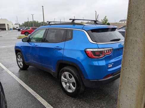 Used 2018 Jeep Compass Latitude w/ Popular Equipment Group image 20