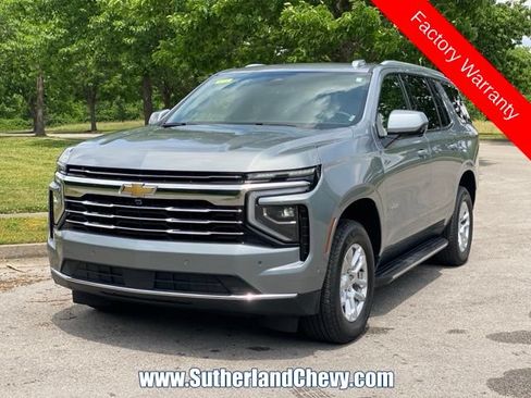 Used 2025 Chevrolet Tahoe LT AWD/4WD image 3