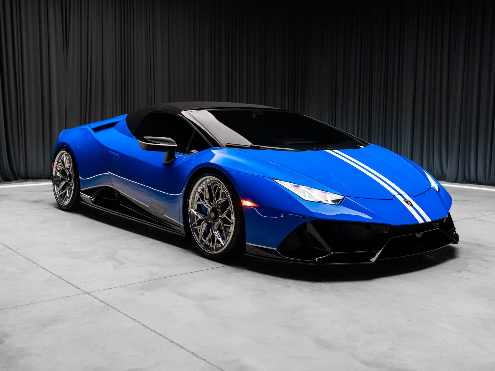 Used 2024 Lamborghini Huracan EVO AWD/4WD image 41