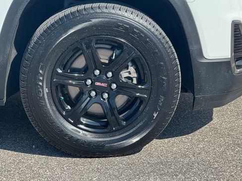 Used 2023 GMC Acadia AT4 w/ Trailering Package AWD/4WD image 3