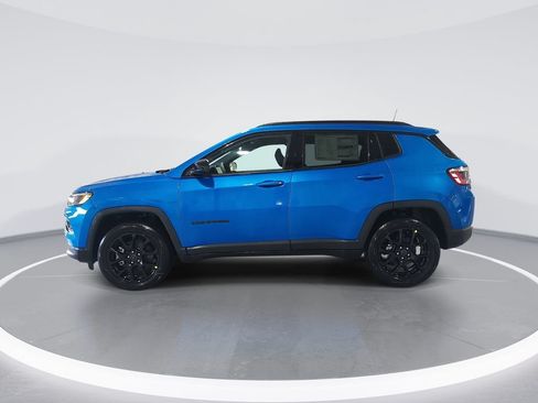 New 2026 Jeep Compass Latitude AWD/4WD image 5