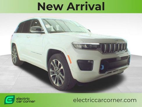 Used 2022 Jeep Grand Cherokee Overland image 1