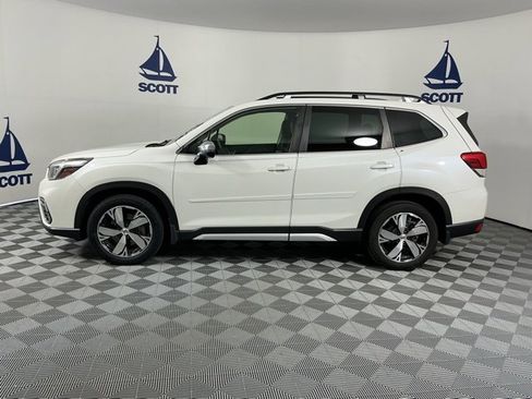 Used 2020 Subaru Forester Touring image 4
