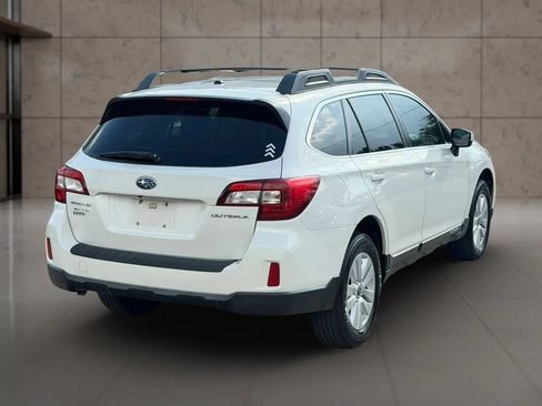 Used 2015 Subaru Outback 2.5i Premium AWD/4WD image 14