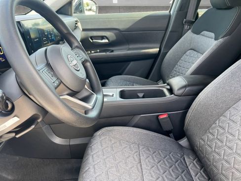 New 2026 Nissan Kicks SV image 19