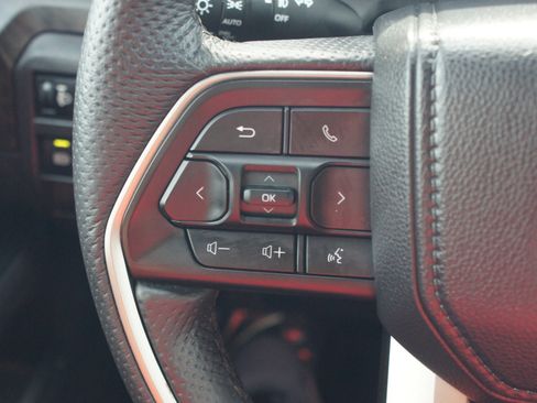 Used 2024 Toyota Tacoma Limited image 10