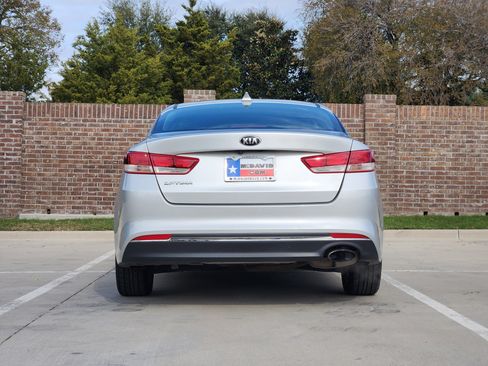 Used 2017 Kia Optima LX w/ Option Group 014 image 7