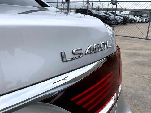 Used 2017 Lexus LS 460 L RWD image 28