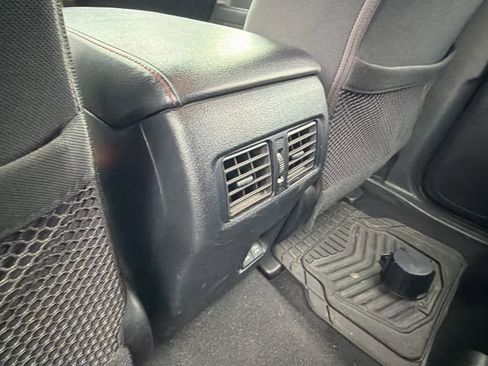 Used 2021 Toyota 4Runner TRD Off-Road image 18