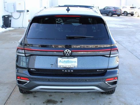 New 2026 Volkswagen Taos SEL AWD/4WD image 5