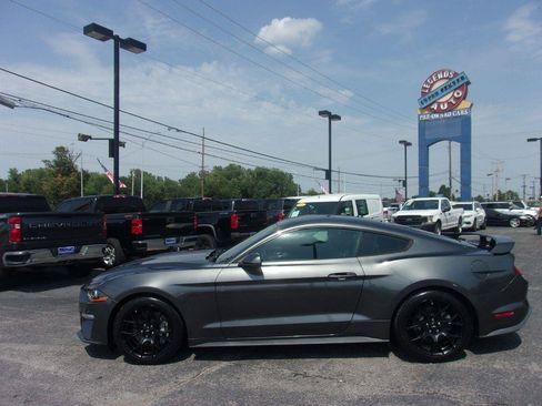 Used 2018 Ford Mustang Premium w/ Ecoboost Performance Package RWD image 9