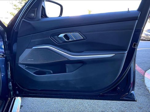 Used 2025 BMW M3 Competition w/ Executive Package image 26